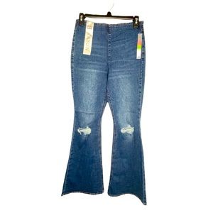 Tinseltown Hi-Rise Flared Jeans   Size 9/29